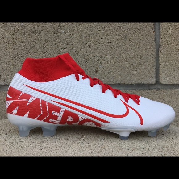 red and white nike soccer cleats